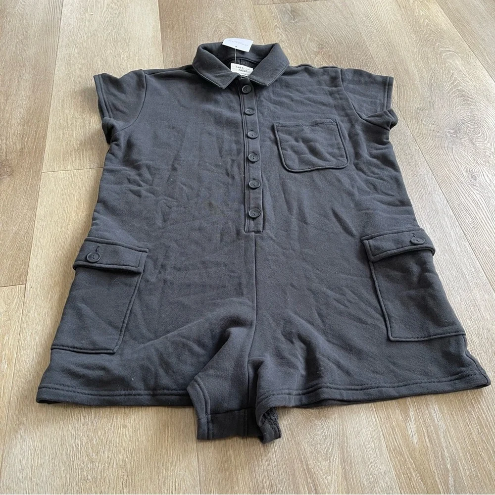 NWT American Eagle Button Up Cargo Romper - Picture 2 of 4